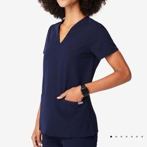 Figs Women's Navy Casma XXS scrub top